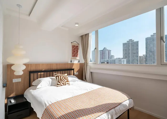 Shanghai Yi Du B&B - 150M Walk From Exit 5 Of Jiashan Road Metro Station