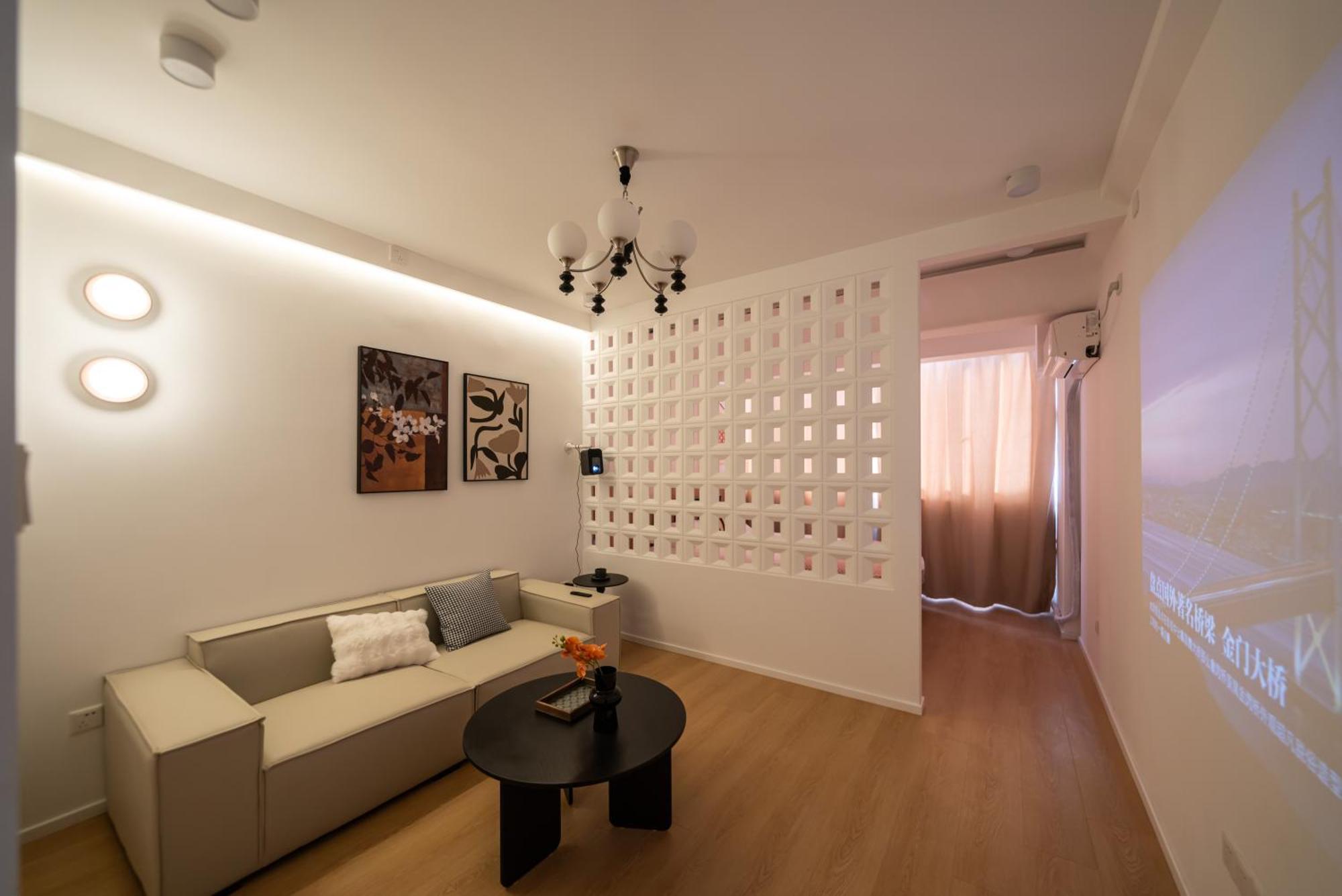 Yi Du - 150m Walk From Exit 5 Of Jiashan Road Metro Station Apartemen *
