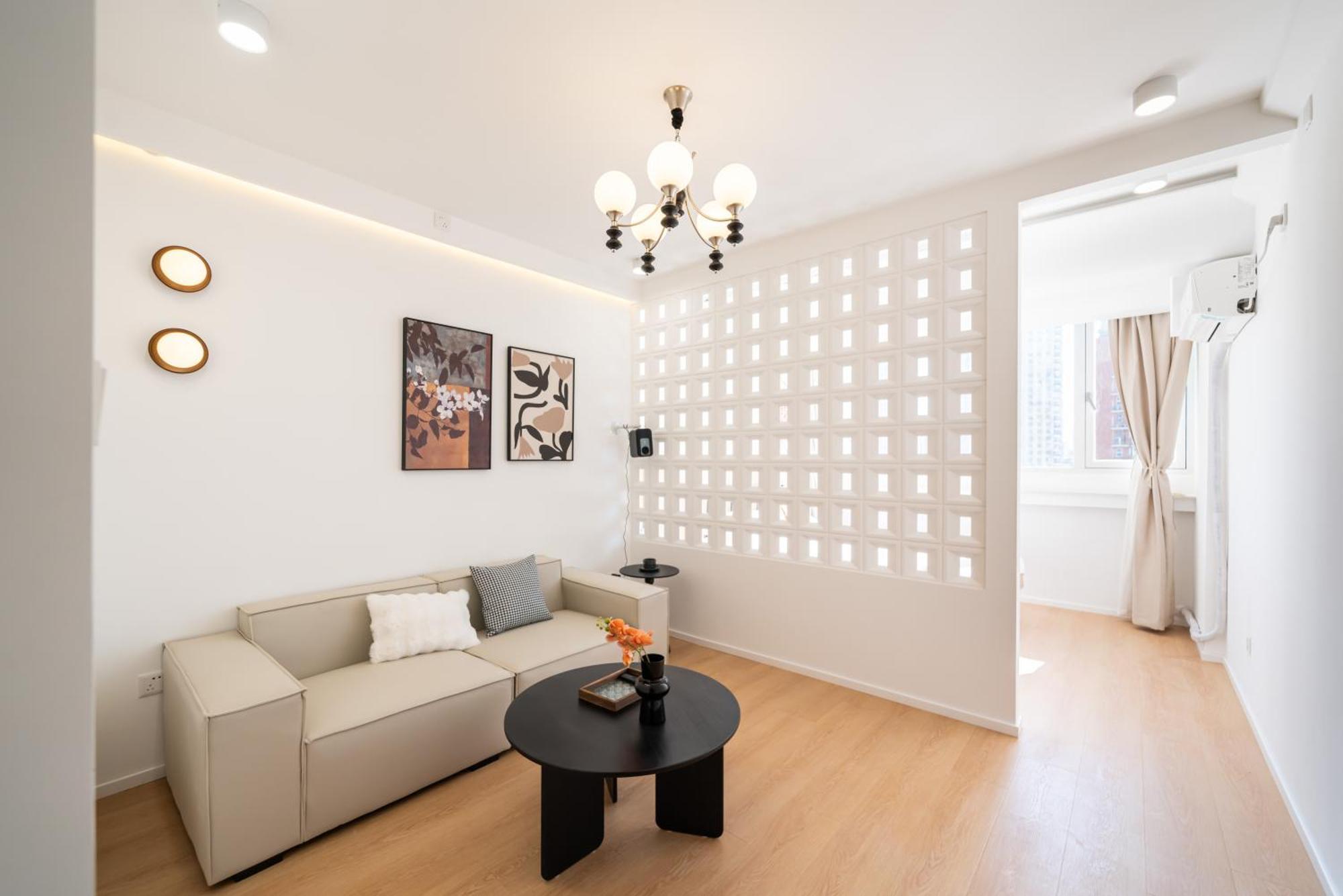 Yi Du - 150m Walk From Exit 5 Of Jiashan Road Metro Station Apartemen